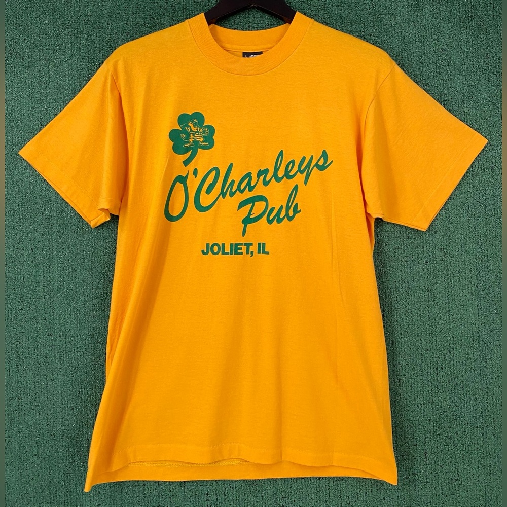 VTG 80’s O’ Charley’s Irish Pub Joliet Yellow Single Stitch T-Shirt Men’s Medium